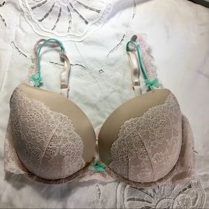 VS | Dream Angels Push-Up Bra